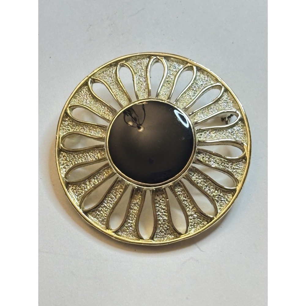Vintage Enameled Faux Black Onyx Textured Gold Tone Medallion Brooch Pin